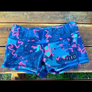 Fleo booty shorts